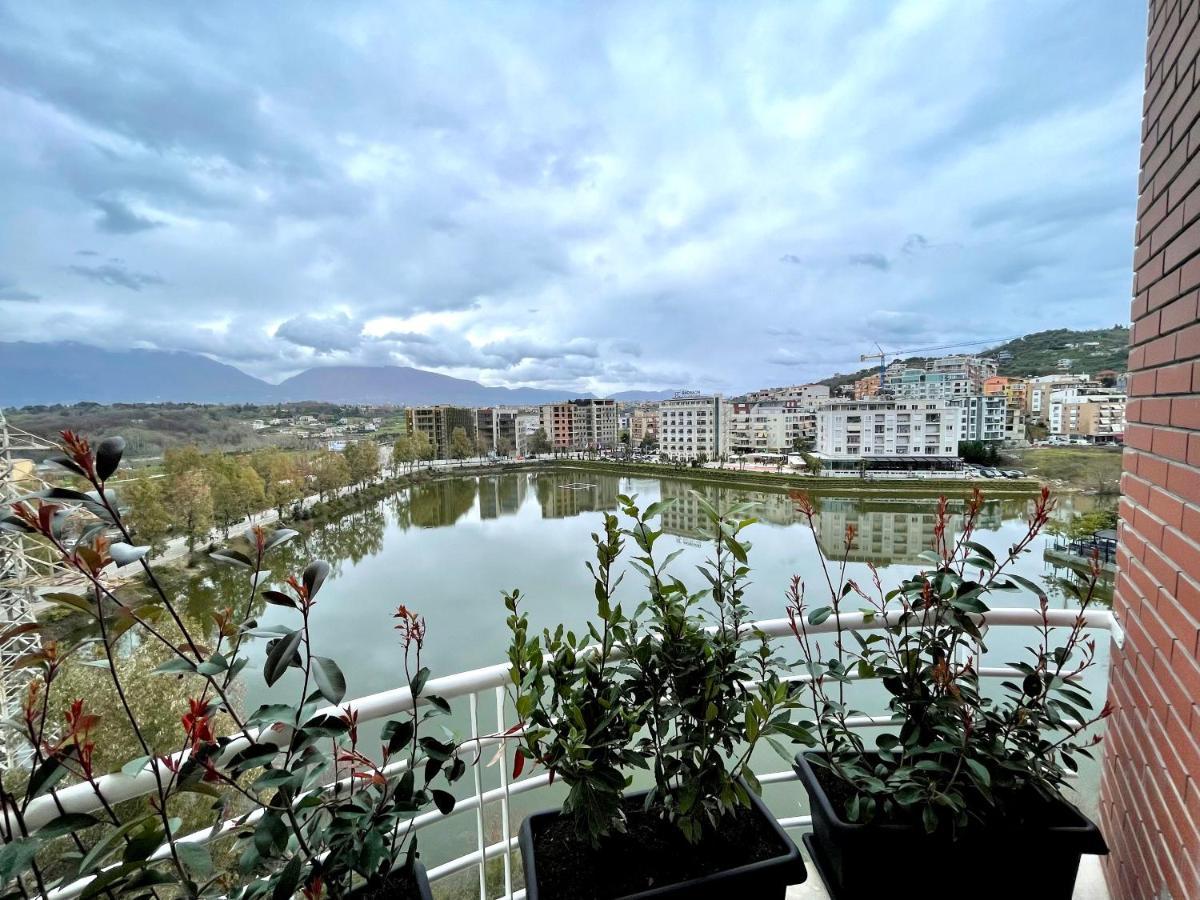 Queen'S Luxury Apartments Lake Tirana Exterior foto