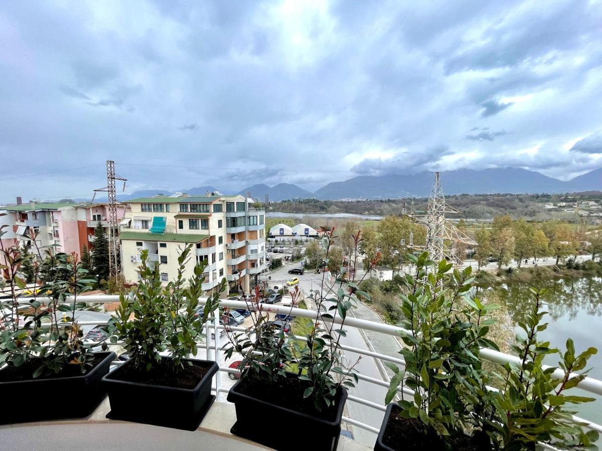 Queen'S Luxury Apartments Lake Tirana Exterior foto